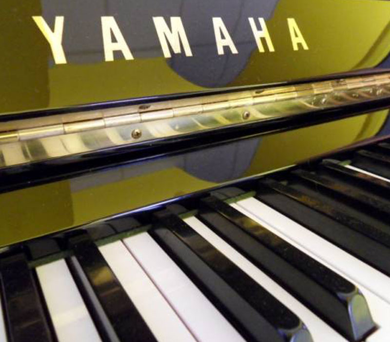 YAMAHA U1 SILENCIEUX GENIO - 6 500 €